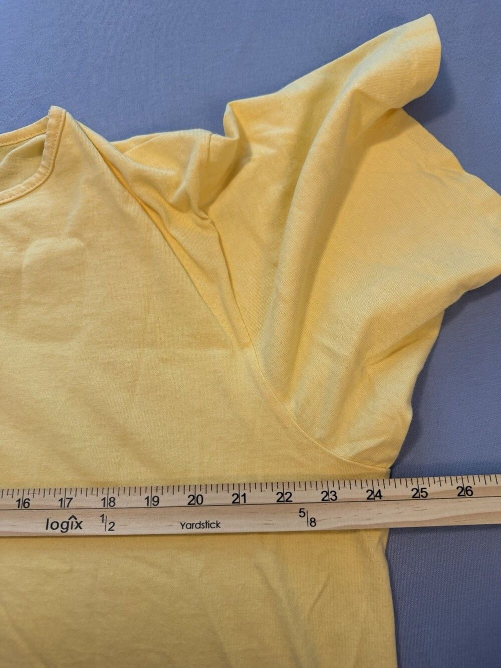 Vintage LEL Long Elegant Legs Womens S Yellow Short Sleeve T Shirt Boxy Crewneck - Picture 4 of 6
